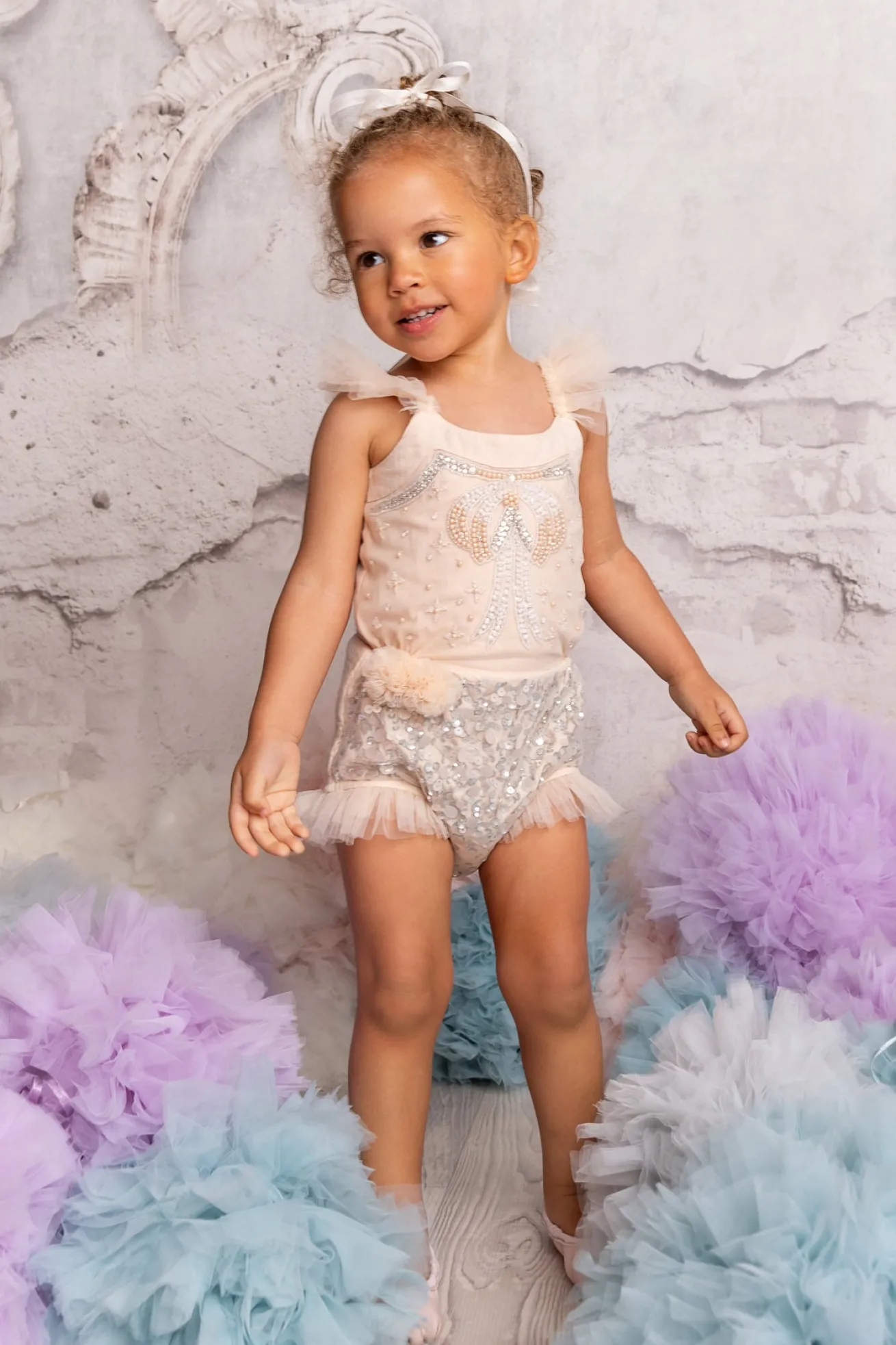 Bébé Golden Ornament Onesie